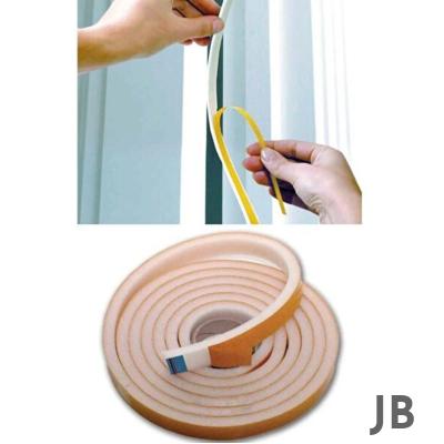 9 Metre Pencere Izolasyon Bandı Yapışkanlı Cam Yalıtım Süngeri Rüzgar Soğuk Kesici Pimapen Fitili