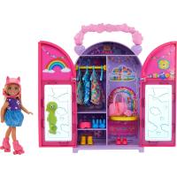 Barbie Chelsea oyuncak bebek ve dolap oyuncak seti, 15 parça giysi ve aksesuar dahil, katlanabilir set, hareket halindeyken oyun ve saklama için