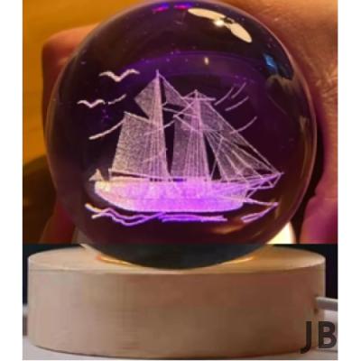 Dekoratif Gemi Tasarımlı Ahşap Altlıklı Işıklı Cam Küre Cam:6cm Ahşap:2cm