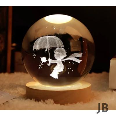 Dekoratif Küçük Prens Tasarımlı Ahşap Altlıklı Işıklı Cam Küre Cam:6cm Ahşap:2cm