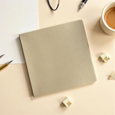 Fark Tanıtım Defter, Noktalı Not Defteri – PU Deri Not Defteri – 16,5x16,5 cm, 96 Yaprak (192 Sayfa), 90 gr Ivory Kağıt, Esnek Kapak, Ofis ve Kırtasiye (Kumlu Toprak)