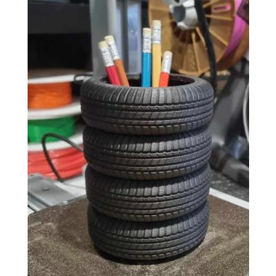 Gerçek Otomobil Lastiği Tasarımlı Kalemlik – 4 Katlı Lastik Desenli, Masaüstü Organizer