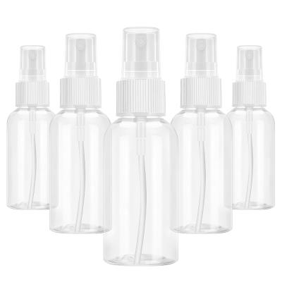 Guokukey 5 adet 50 ml sprey şişesi, küçük, şeffaf boş, şeffaf sprey şişesi, plastik, sıvı kozmetik için sprey şişesi, seyahat, temizlik, kişisel bakım için