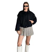 Kadın Oversize Süet Bomber Ceket – Fermuarlı ve Düğmeli Modern Tasarım | Geniş Kesim Şık Mont | Günlük ve Sokak Stili Kaban | Bahar & Sonbahar Kombinleri İçin Trend Ceket