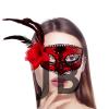 Kırmızı Renk Yandan Tüylü Güllü Gümüş Taşlı Pullu Maske 20x22 Cm